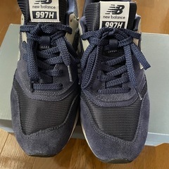 新品ニューバランス27.5   