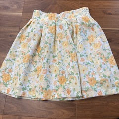 婦人服Mの画像