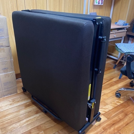 ニトリ　折り畳みベッド　シングルサイズ