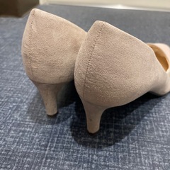 パンプスベージュ　24.0の画像
