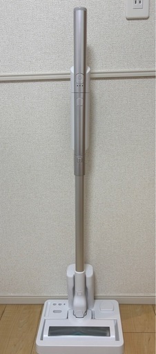 AQUA コードレススティッククリーナー