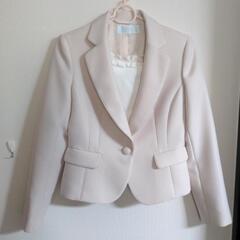 レディーススーツ　入学式　入園式の画像