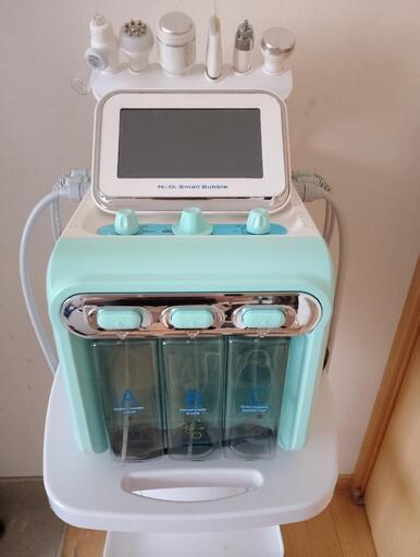 【 新品　未使用】業務用ハイドラフェイシャル 業務用ハイドラフェイシャル機器 (あん) 長都のその他の中古