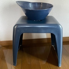ニトリ　バスチェア　洗面器