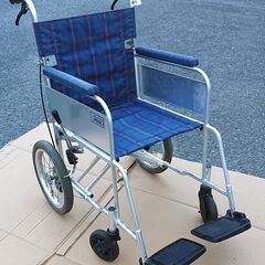 山口市、車イス￥5500🔴介助用🔴美品