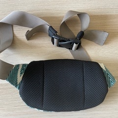 KAVU ボディバックの画像