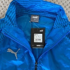 未使用品　PUMA ウインドパーカー　M 女性用の画像