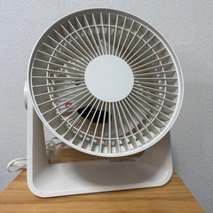 無印良品　サーキュレーター　AT-CF18R-Wの画像