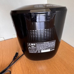 アイリスオーヤマ　ホームベーカリー　ブラック　IBM 020  　　の画像