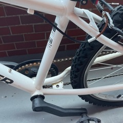 デカトロン キッズロードバイク 24インチの画像