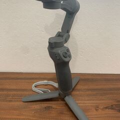 DJI Osmo Mobile 3 スタビライザーの画像