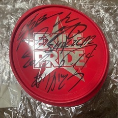 •	【激レア】EXILE サイン入りフリスビー
