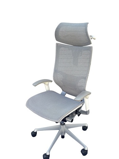 オカムラ バロンチェア エクストラハイバック アジャストアーム付 ランバーサポート付 ハンガー付