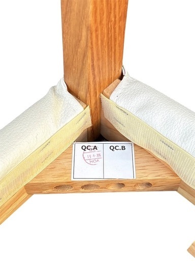 【美品】 IDC大塚家具 ダイニングチェア オーク材 座面PVC 北欧スタイル 2脚セット