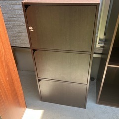 引き取り限定　カラーBOX
