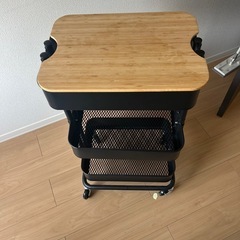 IKEA 移動ラック　黒