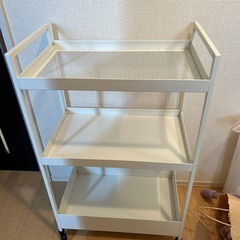 IKEA ニッサフォース　ワゴン白