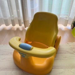 Aprica(アップリカ) バスチェアー 新生児から はじめてのお風呂から使えるバスチェア YE 91593 イエロー の画像