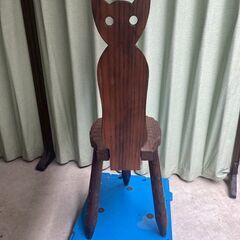 【🪑個性派！ふくろうモチーフの木彫りチェア🦉】の画像