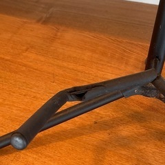 ギタースタンド3本、ギターハンガー2個  の画像