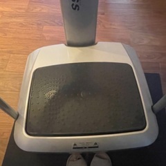 手摺付きブルブルマシーン(美品)Crazy Fitnessの画像