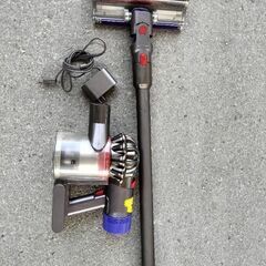 Dyson V8 コードレス掃除機