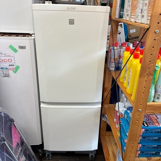 三菱　20年 146L 冷凍冷蔵庫　MR-P15EE-KW1