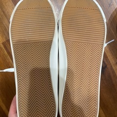 試し履きのみ　美品！GUスニーカーの画像