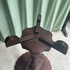 🪵ヴィンテージ感たっぷりのサイドテーブルが入荷しました🪵の画像
