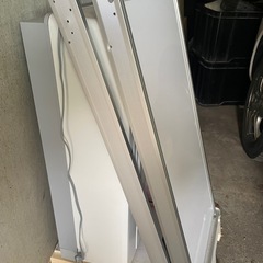 窓エアコン　ベランダ延長付き