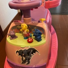 クルマのおもちゃの画像