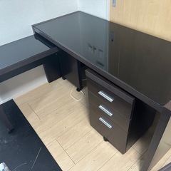 エグゼクティブデスク（6月25日締め切り）の画像