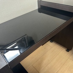 エグゼクティブデスク（6月25日締め切り）の画像