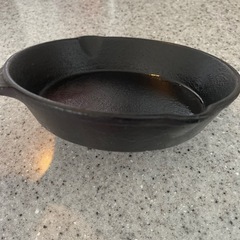 小スキレット さしあげますの画像