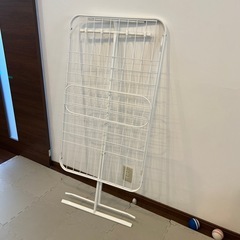 無料　IKEA 折りたたみ　洗濯物干し
の画像