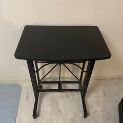 折り畳みスタンディングデスク