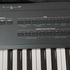 YAMAHA  #シンセサイザー　SY22の画像