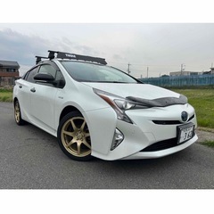 トヨタ　プリウス　ZVW50 1.8S 　セーフティプラス　大阪