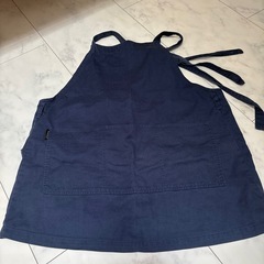 中古エプロン2枚の画像