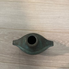 青銅のつぼの画像