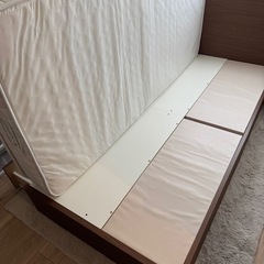 引き出しコンセント付きベッド＋N-sleep マットレスの画像