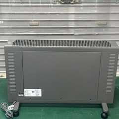DeLonghi デロンギ　コンベクターヒーター グレー HXJ60L12 電気ヒーター　ヒーター　 暖房の画像