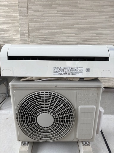 HITACHI ルームエアコン　白くまくん