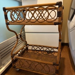 ラタン製ワゴン