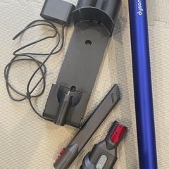 ダイソンV7　掃除機の画像
