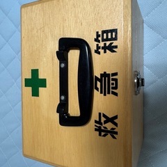 救急箱の画像