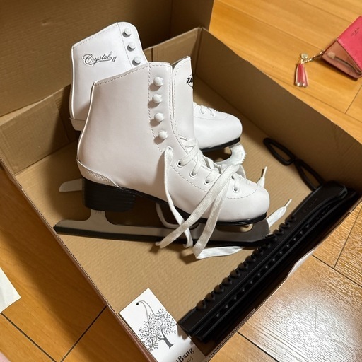 フィギュアスケート靴