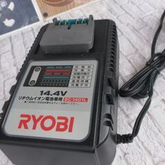 リョービ RYOBI BID-1411 インパクトドライバ バッテリ14.4V二個/充電器付き ※ケース無し ※回転逆に改造されてます※ 【ハンズクラフト宜野湾店】の画像