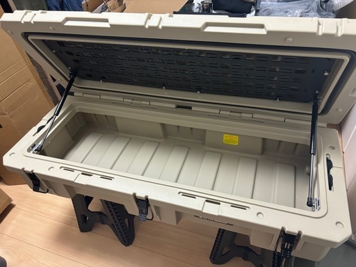 AVAGEAR95L ストレージボックス デザートサンド モールパネル付き