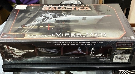 未開封 メビウスモデル バトルスター・ギャラクティカ コロニアル バイパーMkII 1/32スケール プラスチックキット 絶版品